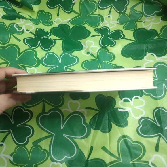 The Divide by Nicholas Evans 2005 Hard Cover with Dust Cover - Picture 11 of 12